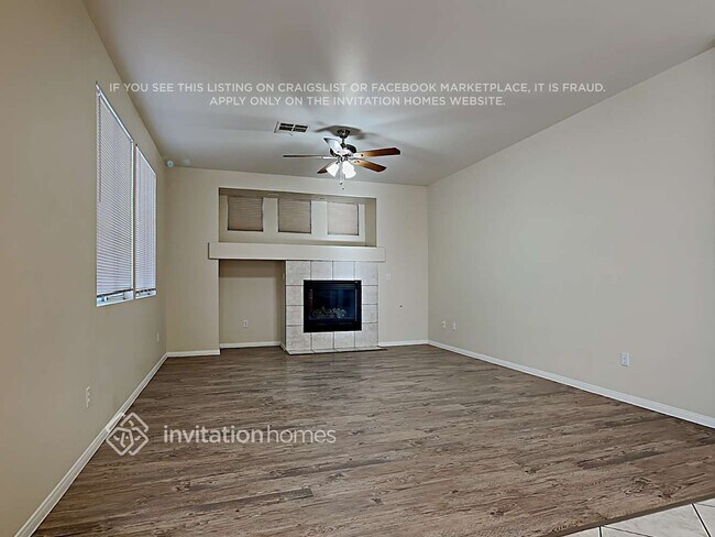 Foto del edificio - 9709 Maywood Ct