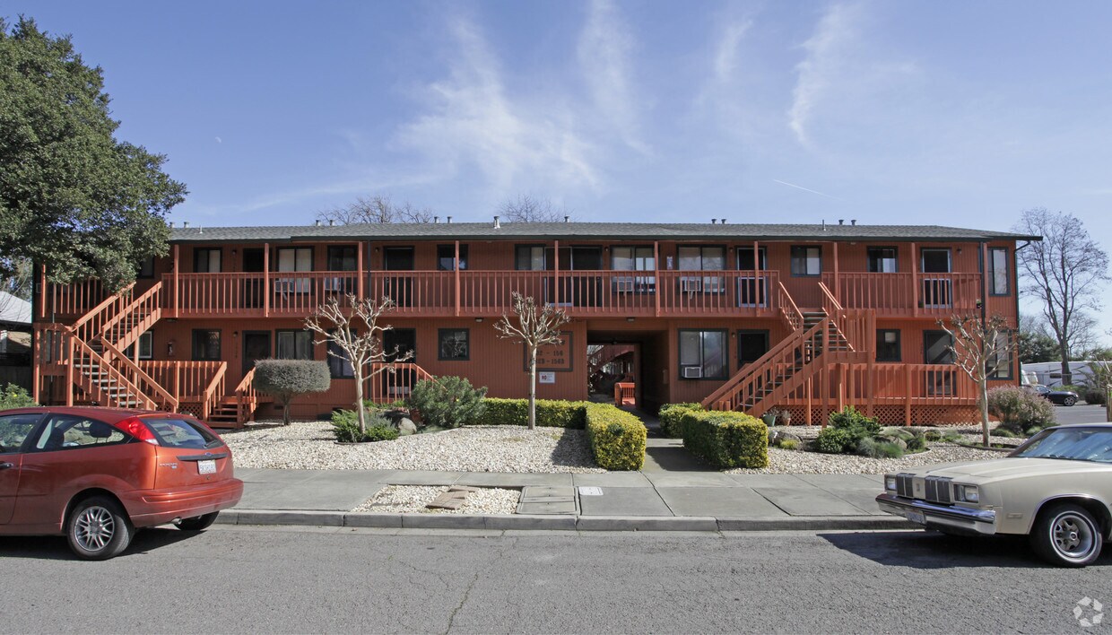 Bridgeview Apartments 122156 Brown St Napa, CA Apartments for Rent