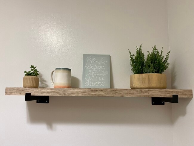 Building Photo - 1010 8th St