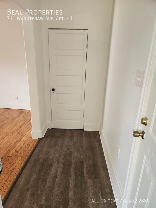 Photo - 711 Washtenaw Ave Apartment