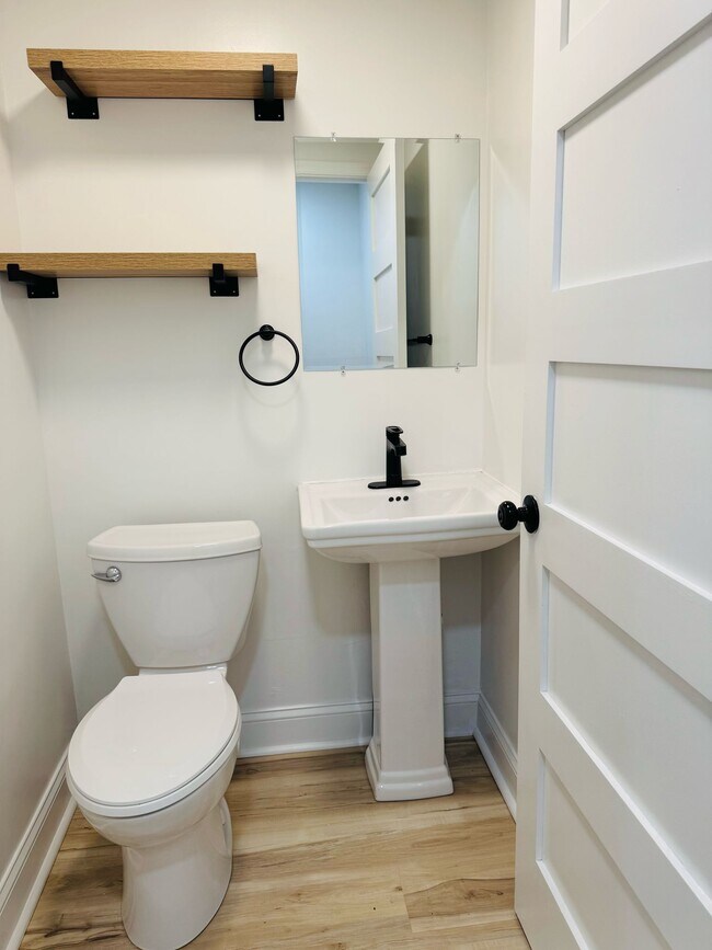 Medio baño - 12349 Boncrest Dr