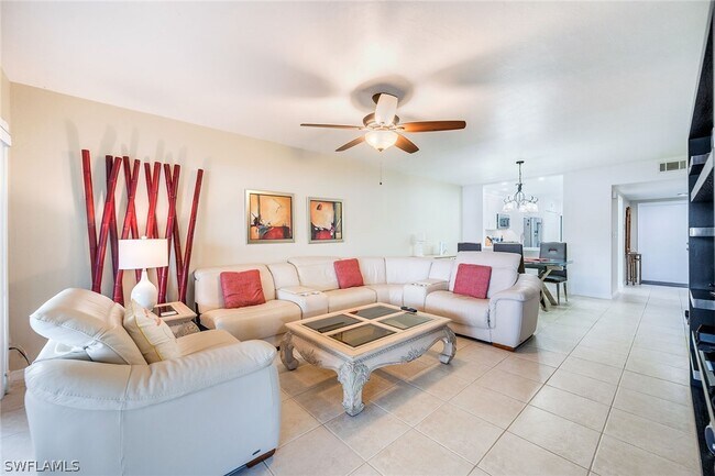 Foto del edificio - 1802 Kings Lake Blvd