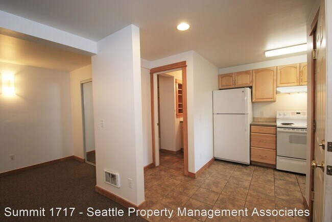 Foto del edificio - 1717 Summit Ave
