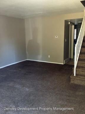 Building Photo - 1496 W 400 S