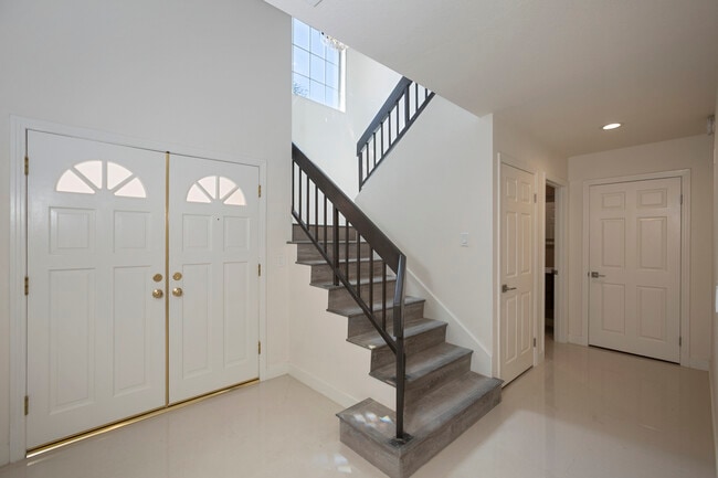 Foto del edificio - 5200 White Oak Ave