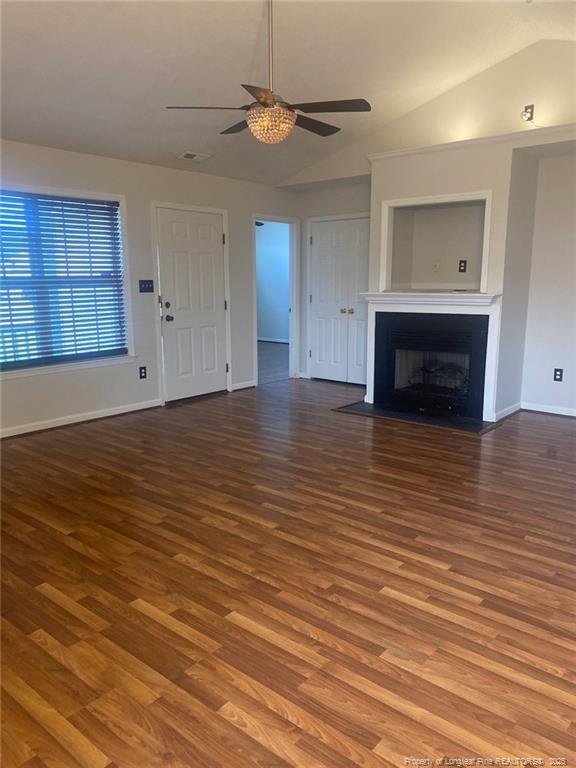 Foto del edificio - 2532 Cameron Woods Ln