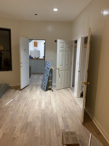 442 Cleveland St Unit 1l Brooklyn Ny 11208 Condo For Rent In Condos New York Brooklyn 442 Cleveland St Unit 1l Primary Photo
