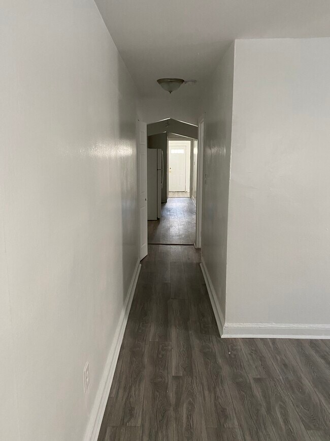 Foto del edificio - 3207 11th Pl SE