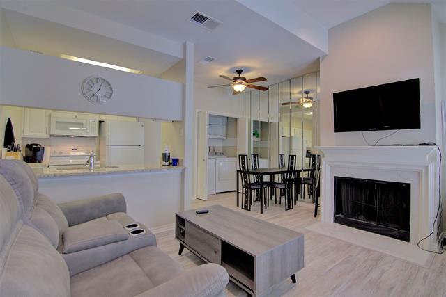Foto del edificio - 6220 Bentwood Trail