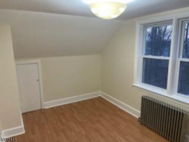 Building Photo - 1434 Sussex Turnpike