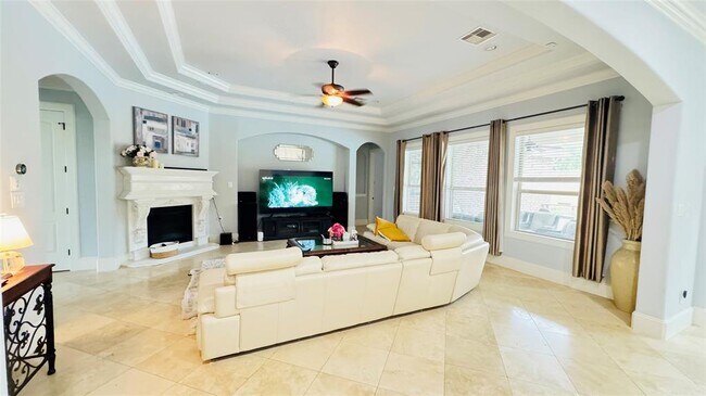 Building Photo - 12955 Lake Parc Bend Drive