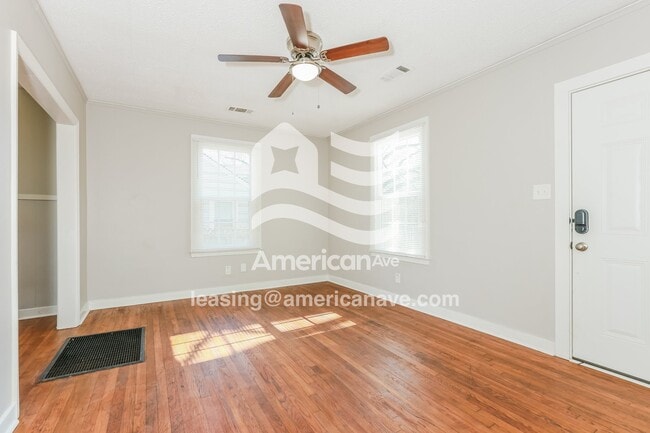 Foto del edificio - 5004 W 31st St