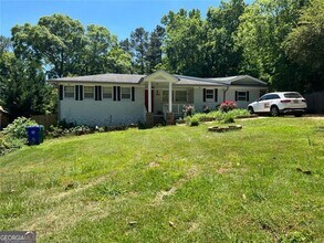 Building Photo - 3415 Glensford Dr