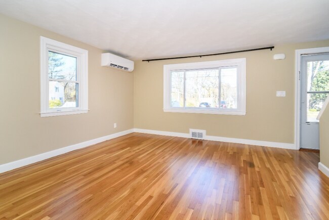 Foto del edificio - 7 Ferndale Rd