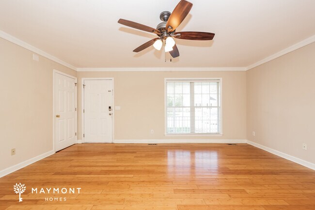 Foto del edificio - 2812 Sutherland Dr