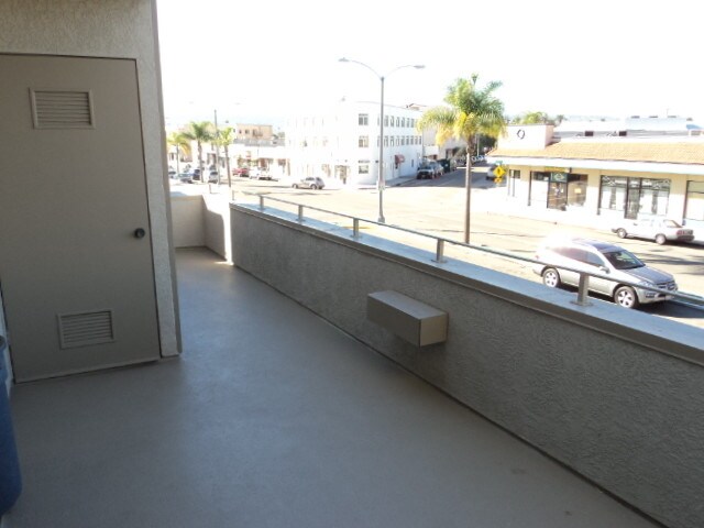 Large Balcony w/ View of Old Torrance - 1508 Cabrillo Ave