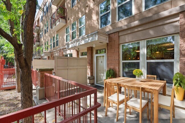 Foto del edificio - 645 N 1st St