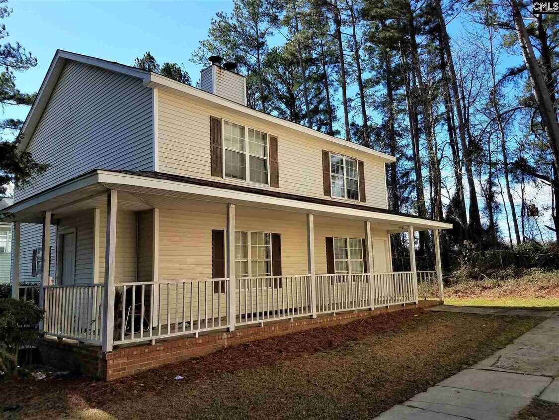 Primary Photo - 120 Country Town Dr
