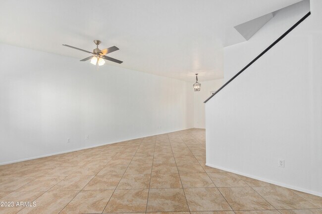 Foto del edificio - 2941 N Oregon St