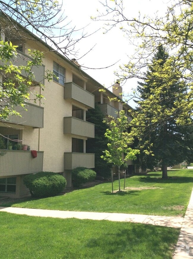 Building Photo - 3035 Oneal Pkwy