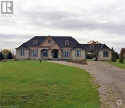 Building Photo - 47 Tews Ln