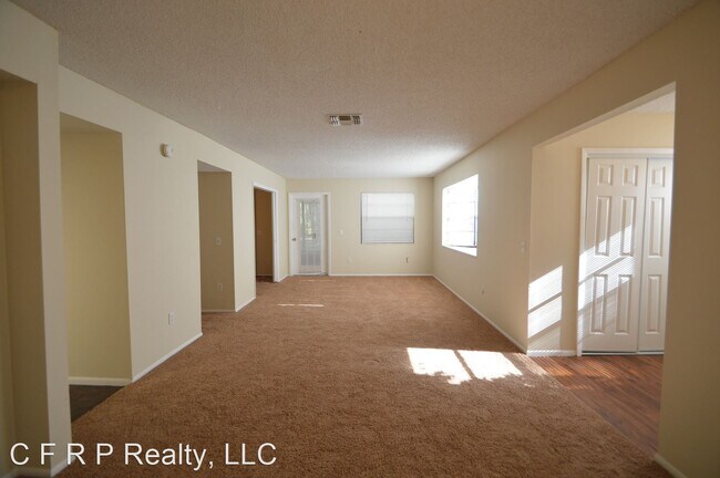 Building Photo - 3 br, 2 bath House - 11411 Pike Court #4