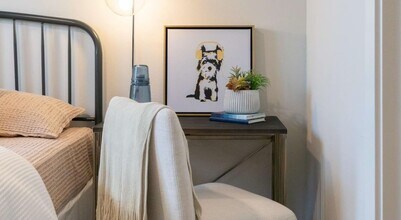 Building Photo - 19101 Town Ridge Ln