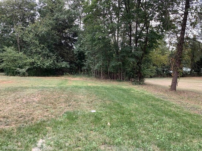 Building Photo - 1 br, 1 bath Apartment - 3617 Hilmar Rd