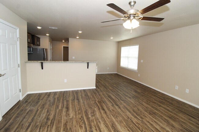 Building Photo - 1020 Clearspring Ct