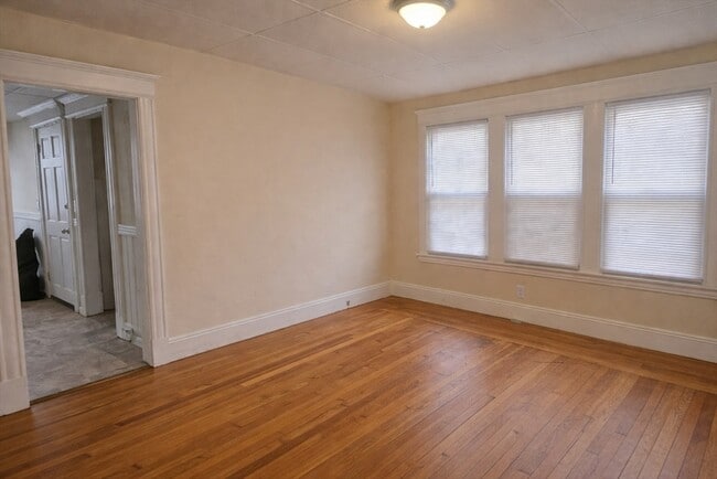 Foto del edificio - 100 Albemarle St