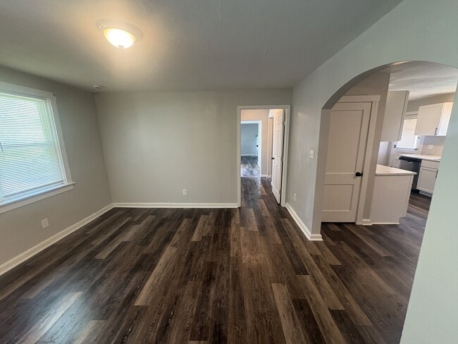 Building Photo - 1 Woodside Dr