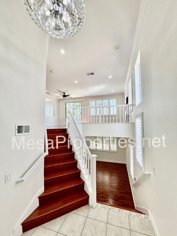 Building Photo - 5912 Pine Valley Dr