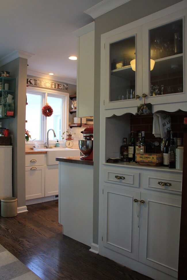 Foto del edificio - 616 Greenview Pl