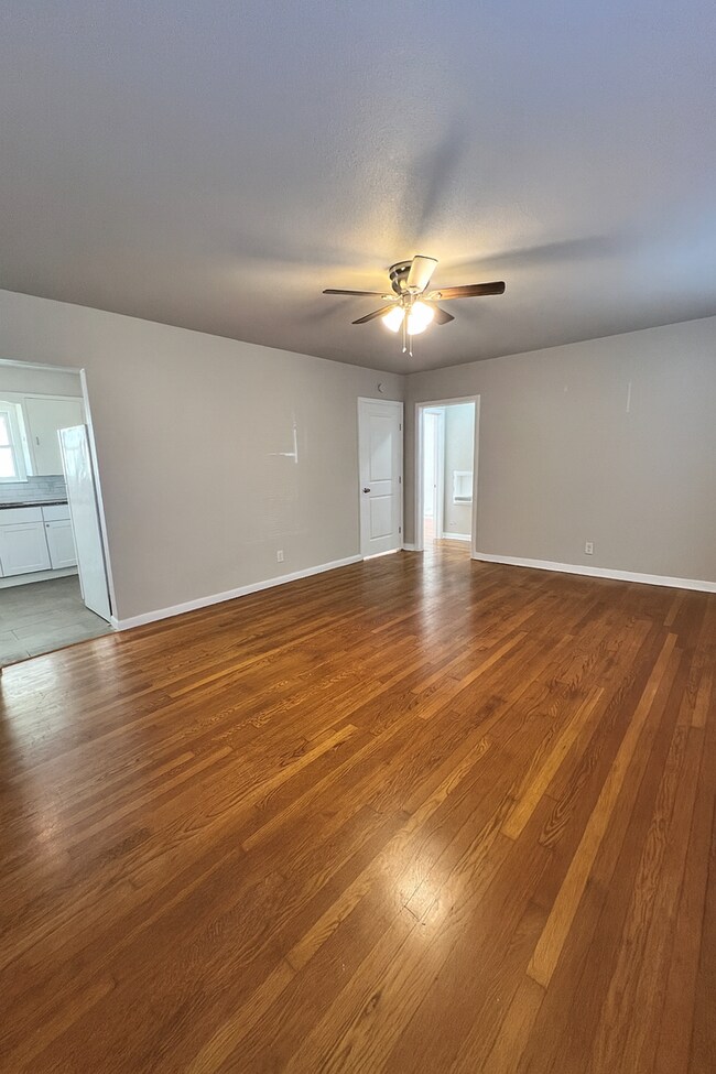 Foto del edificio - Historic District, Monticello Park