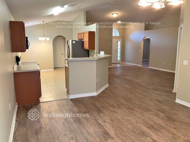 Foto del edificio - 1644 Corner Meadow Cir