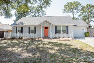 Building Photo - 309 Green Oak Dr