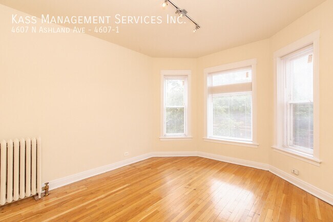 Foto del edificio - 4607 N Ashland Ave