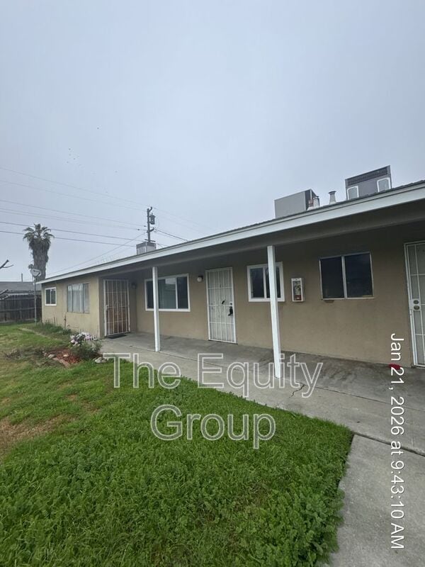 Building Photo - 2016 North Ave