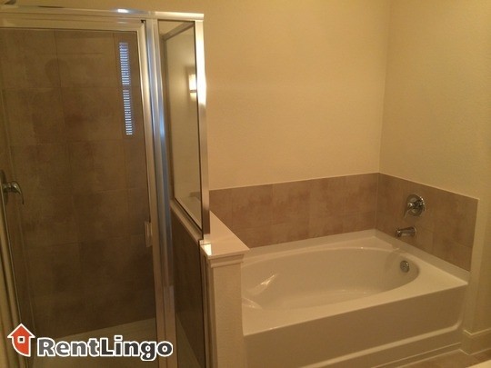 Foto principal - 1415 Eldridge Pkwy