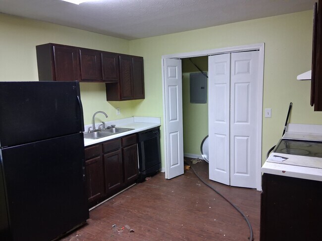 Foto del edificio - 209 E Wilson St