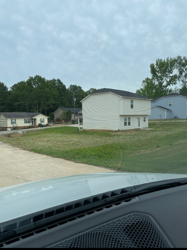 Building Photo - 201 Prince Ln