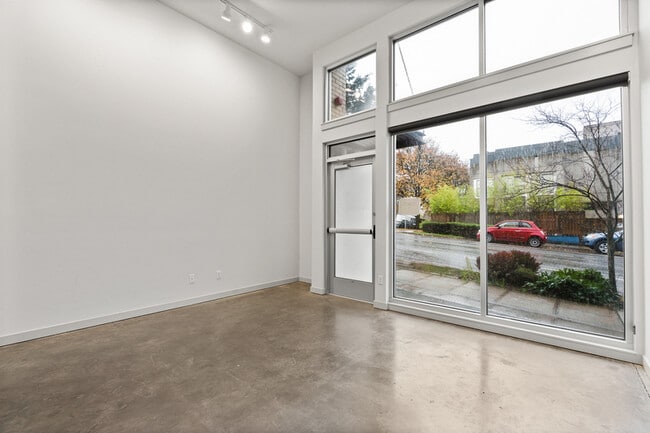Photo - 1624 E Yesler Wy Townhome
