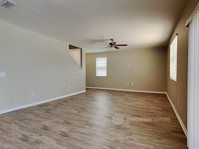 Building Photo - 3421 Canyon Falls Dr