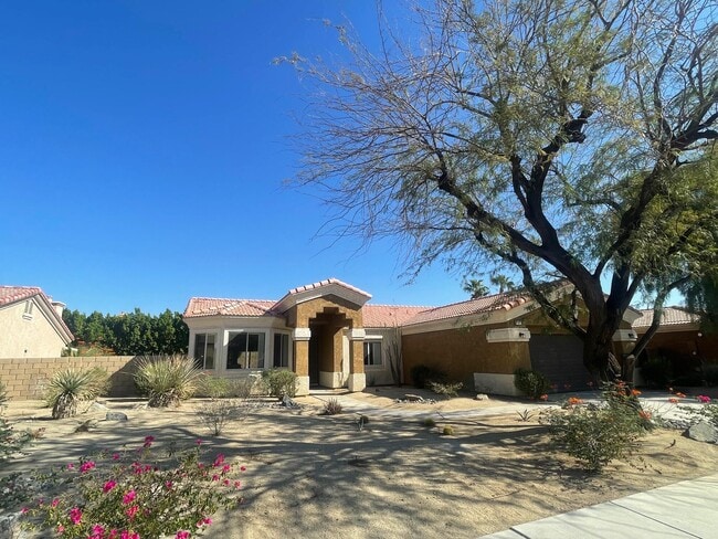 Building Photo - 74082 Daisy Ln