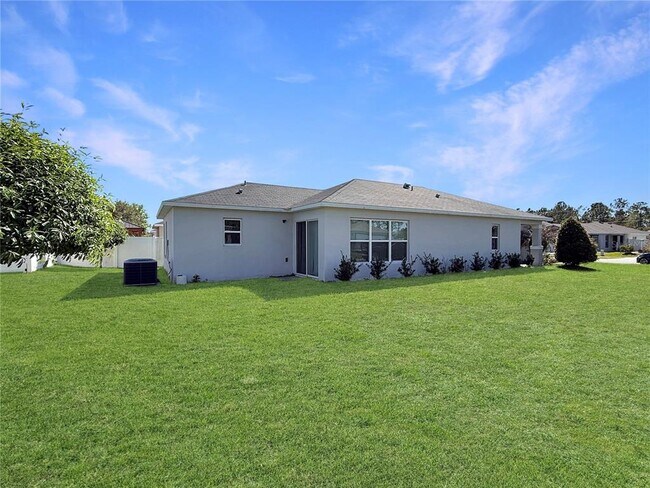 Building Photo - 4668 Glencrest Loop