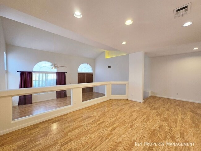 Building Photo - 3697 Ferndale Cove Dr