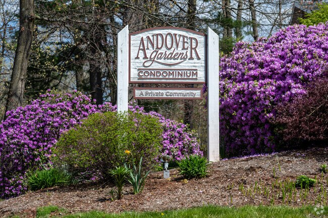 Building Photo - Andover Garden