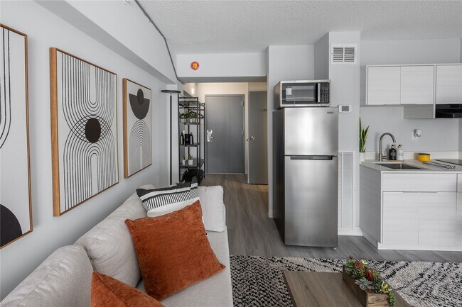 Foto del edificio - 16 W 10th St