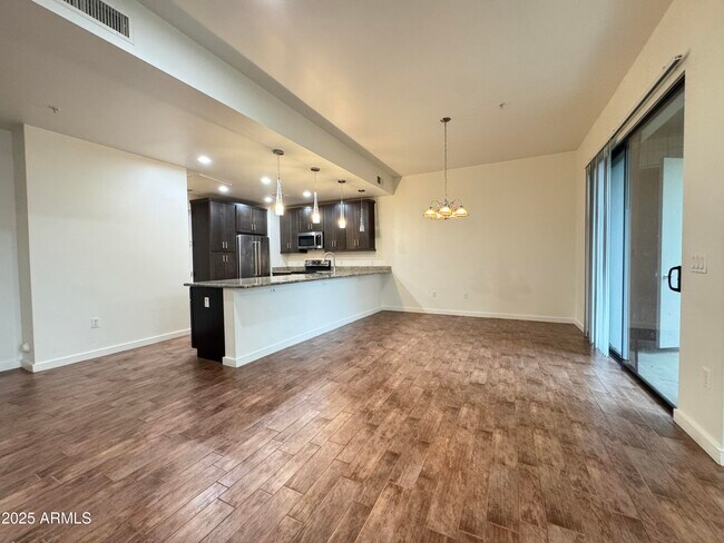 Foto del edificio - 4230 N 21st St