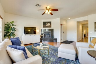 Building Photo - 33550 N Dove Lakes Dr